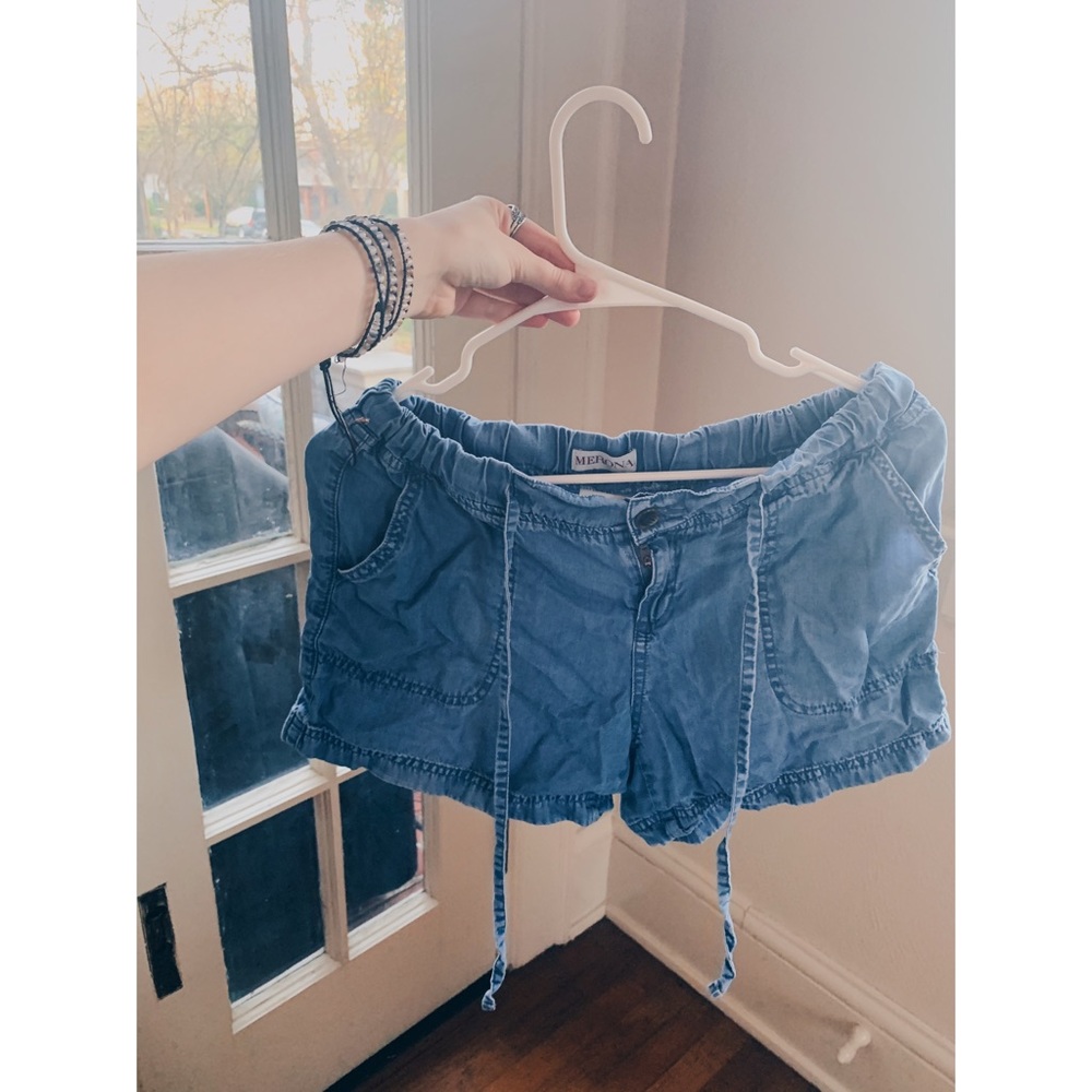DENIM DRAWSTRING SHORTS// SIZE S